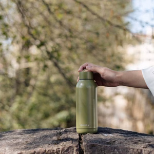 Quokka Solid roostevabast terasest termospudel, 510 ml, Olive Green