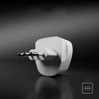 SBS IT Travel Adapter - Universal - Valge