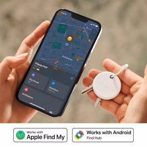 Valge Chipolo POP Bluetooth-jälgija vahetatava patareiga iOS-i ja Androidi seadmetele