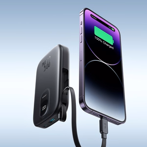 Joyroom JR-PBF18 22.5W 10000mAh Powerbank koos sisseehitatud Lightning kaabliga + USB-C kaabel 0.25 cm - Must