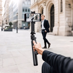 Selfie kepp-statiiv Hoco tripod juhtmevaba puldiga pöörlev 360 kraadi automaatse näojälgimisega K32 must