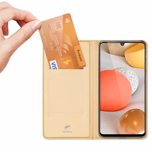 DUX DUCIS Skin Pro raamaturiiuli tüüpi ümbris Samsung Galaxy A42 5G jaoks kuldne