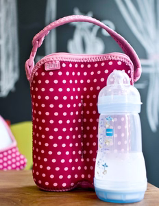 BUILT Bottle Buddy isoleeriv neopreenist kott kahele pudelile, Baby Pink Mini Dots