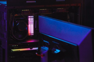 Kingston 64GB 6000MT/s DDR5 CL36 RGB operatiivmälu