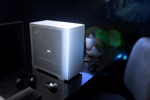 Logic DART PRO MINI USB-C PC Case White