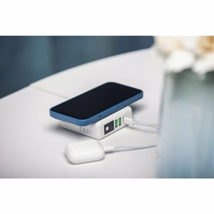 Multifunction laadija Forcell F-Energy 4in1 2 x USB A + USB C 15W + akupank 8000mAh + juhtmevaba charging valge