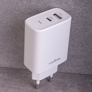 Maxlife MXTC-10-20AC PD QC laadija 1x USB-C 1x USB 20W valge