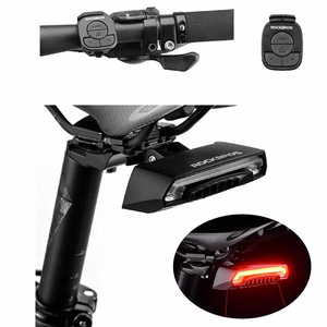 Rockbros LKWD-R1 tagumine jalgrattatuli laseriga ja kaugjuhtimispuldiga + Micro USB - USB-A kaabel - must
