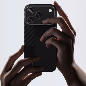 Benks Montage Magnetic Armor Air Kevlar Чехол Metal Frame 600D+1500D (MB69) для Iphone 17 Pro чёрный