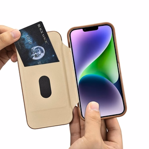 Чехол iCarer CE Premium Leather Folio для iPhone 14 Plus магнитный с откидной крышкой MagSafe коричневый