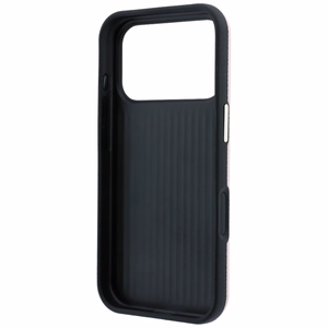 Guess Grained & Big Resin Logo ümbris iPhone 18 Pro / 17 Pro – roosa