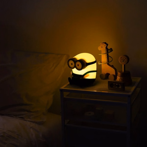 Minions Bobi pehme silikoonist LED-öövalgusti lastele, 15 cm