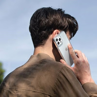 Uniq Air Fender ümbris iPhone 13 Pro / iPhone 13 jaoks - hall