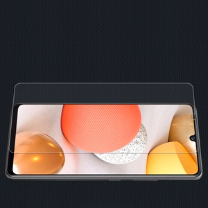 Nillkin Anti-Explosion Glass 2.5D karastatud ekraanikaitseklaas seadmele Samsung Galaxy A42 5G / M42 5G