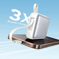 Joyroom JR-PBF27 10000mAh 22.5W Powerbank sisseehitatud USB-C ja Lightning kaablitega - valge