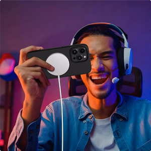 Tech-Protect Silicone MagSafe iPhone 15 Ümbris - Matte must