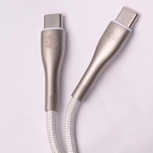 Forever Sleek kaabel USB-C - USB-C 1,0 m 60W valge