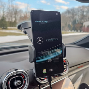 Blavec Car hoidja BHC-03 15W with induction charging to windshield (BHC03-WIB) must