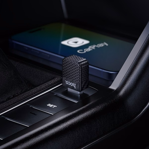 Wireless CarPlay adapter Hoco HU3 must