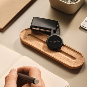 Chipolo LOOP — перезаряжаемый Bluetooth-трекер с силиконовой петлей для устройств на базе iOS и Android, цвет «Charcoal»