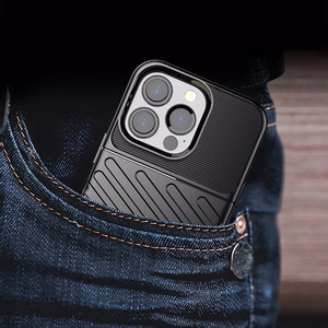 Thunder Case гибкий прочный защищённый TPU чехол для iPhone 13 Pro зелёный