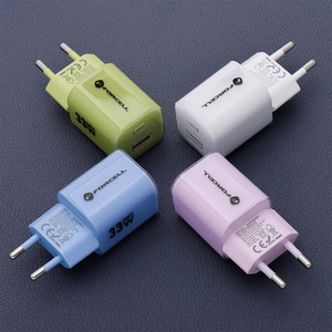 Phone laadija Forcell F-Energy GaN III Crystal Color USB C + USB A QC4.0 PD 33W + silikoon kaabel USB C to USB C VT-41 valge 0INT