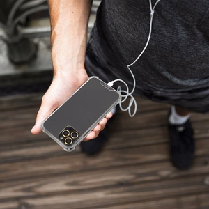 ROAR Ümbris ARMOR jaoks Iphone 16e läbipaistev