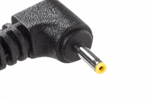 Quer toiteadapter toitejuhtmega ASUSe sülearvutitele, 40 W/19 V/2,1 A, 2,5×0,6 mm