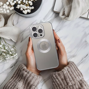 Ümbris GLAM jaoks IPHONE 16e (SE 4 2025) hõbedane