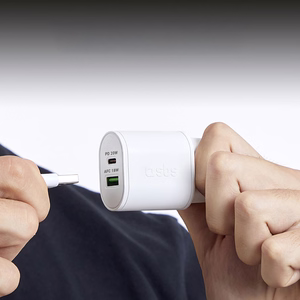 SBS TETRPD20W 20W USB-A USB-C Wall Laadija koos Power Delivery - valge