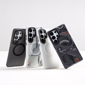 Benks Magnetic Mecha Series Чехол для Iphone 15 Pro Max белый