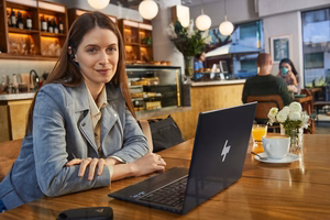 HP Poly Voyager Legend 30 peakomplekt