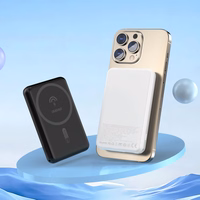 Dudao K14S USB-A / USB-C / MagSafe traadita energiapank 20W 5000mAh - valge