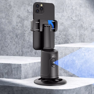 Inteligent selfie with face recognition tracking and gesture recognition P1 must