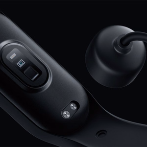 Smart bracelet Xiaomi Mi Smart Band 7 must