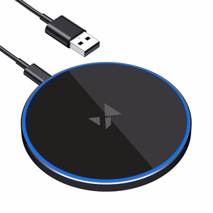 Wozinsky WLI-01Y 15W Qi Induktiivne Laadija koos USB-C Kaabel - must