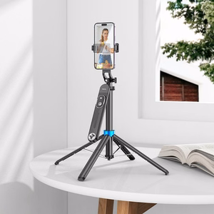 Selfie kepp Hoco statiiv juhtmevaba puldiga K22 must