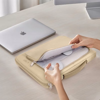 Tech-Protect Basic Kott jaoks 15-16" laptop - beige