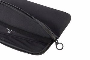 Tucano Top Second Skin sülearvuti kaitseümbris MacBook Pro 14" (M5 / M4 / M3 / M2 / M1, 2026–2021), must