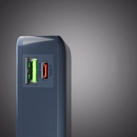 Powerbank SBS 10000 mAh 20W sisseehitatud USB-C kaabli ja digitaalse ekraaniga - tumehall