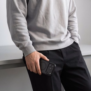 Tech-Protect Defense MagSafe ümbris mudelile iPhone 17 Pro Max / 18 Pro Max – mattmust