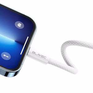 Blavec Kaabel Candy braided - USB to Lightning - 2,4A 2 metres Apple CarPlay (CCA-UL24W20) valge