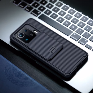 Nillkin CamShield Pro PC+TPU Ümbris jaoks Xiaomi Mi 11 Pro must