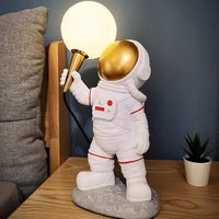Moon laua lamp ASTRONAUT standing Kunst Deco (mudel 1) AMTL