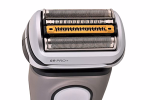 Braun Series 9 Pro+ 9615S – võrkteraga pardel, must/hall