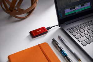 Kingston Technology 2TB XS1000 punane väline kaasaskantav SSD USB 3.2 Gen 2