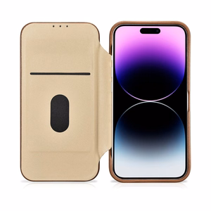Чехол iCarer CE Premium Leather Folio для iPhone 14 Pro магнитный с откидной крышкой MagSafe коричневый