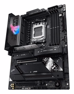 ASUS ROG STRIX X870E-E GAMING WIFI AMD X870E Socket AM5 ATX emaplaat