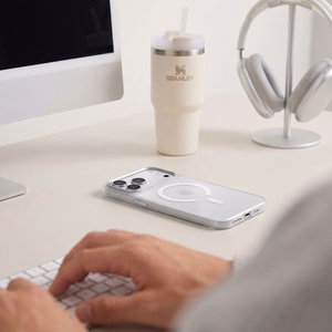 Tech-Protect MagZero MagSafe ümbris mudelile iPhone 17 Pro Max / 18 Pro Max – mattvalge