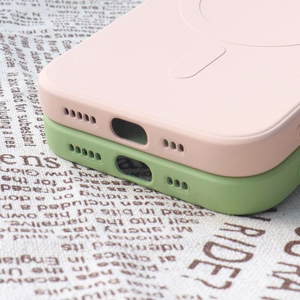 MagSafe Compatible Silicone Ümbris jaoks iPhone 15 Pro Silicone Ümbris - roosa